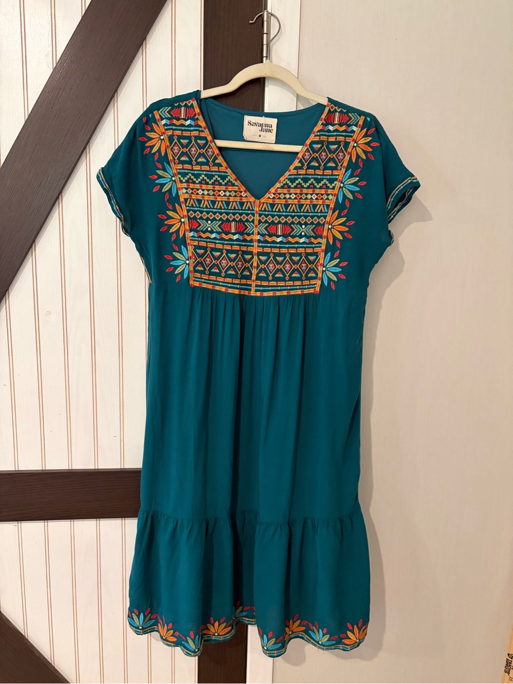 Savanna Jane Green Embroidered Lined Dress Size Medium Art To Wear Cap Sleeves